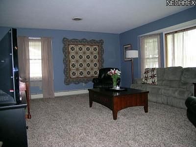 3rd image of 231 Forest St