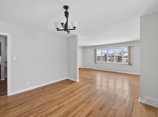 2467 Warrensville Center Rd Unit 2, Cleveland, OH 44118