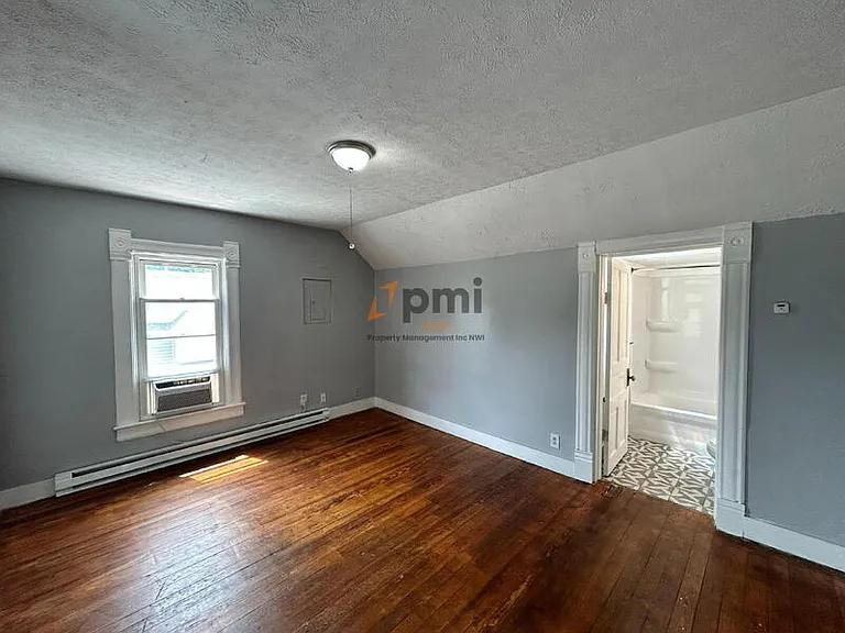 1101 Manhattan St #UPPER — Photo 7