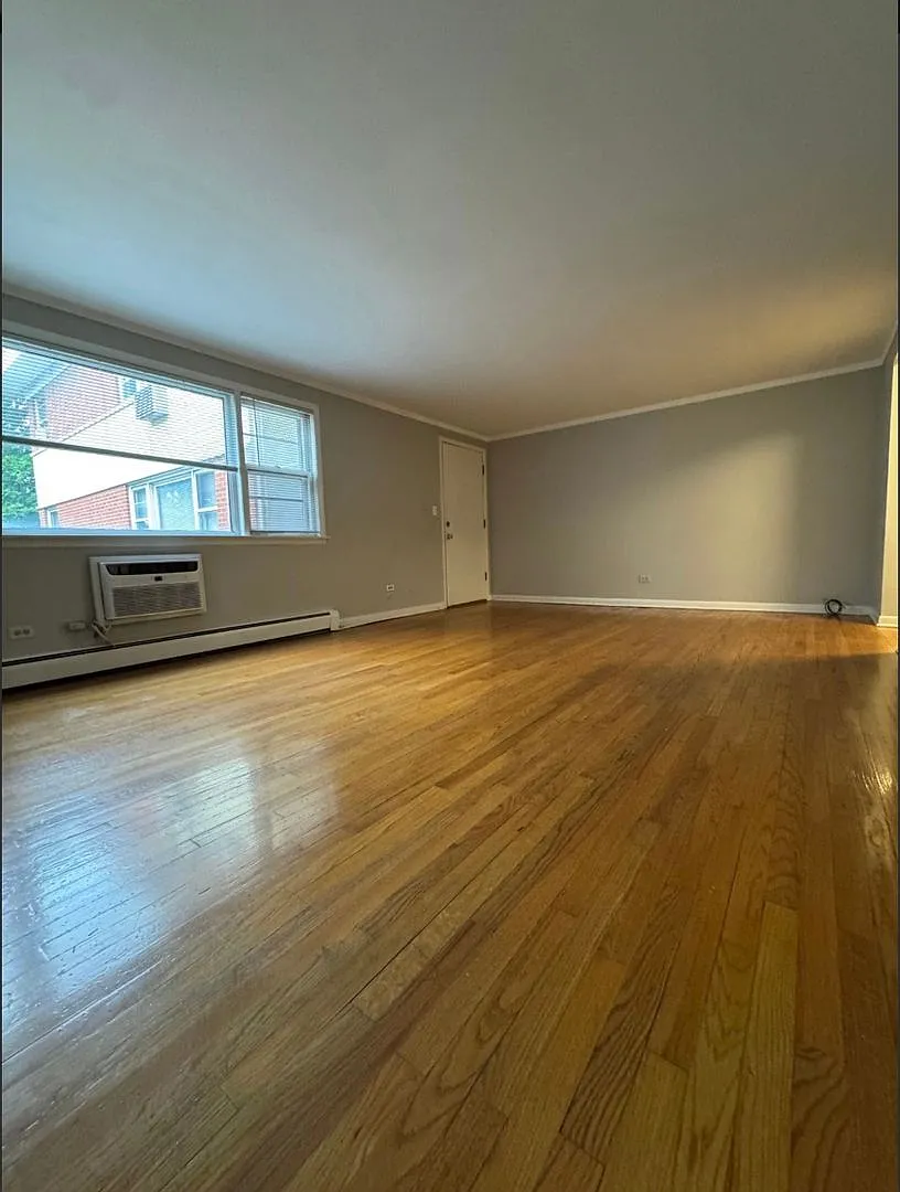 8111 Grand Ave — Photo 3
