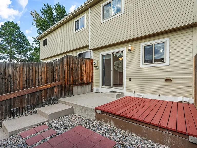 7941 Lexington Park Dr — Photo 19