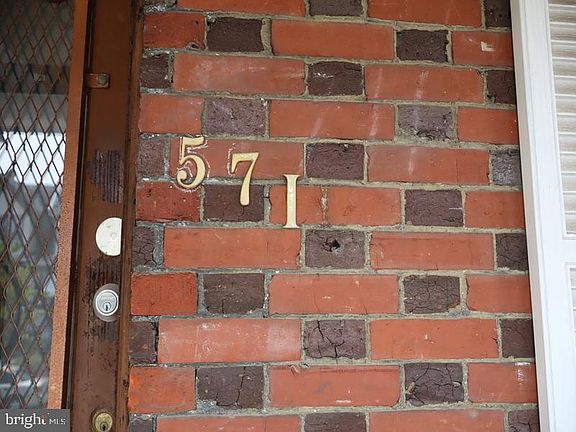 3rd image of 5711 Broomall St