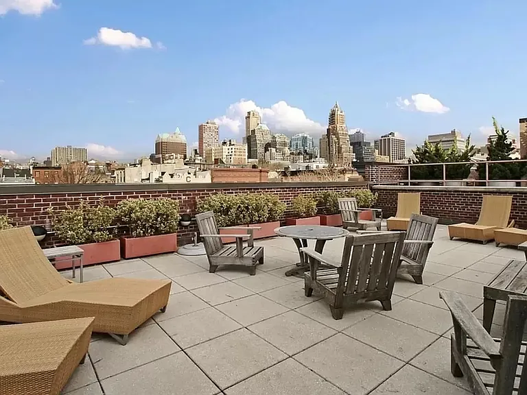 100 Atlantic Ave #2J — Photo 11