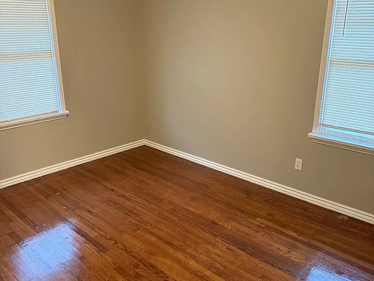 5609 S Rockwood Ave — Photo 12