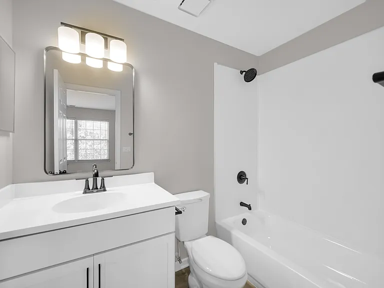 Primary en suite