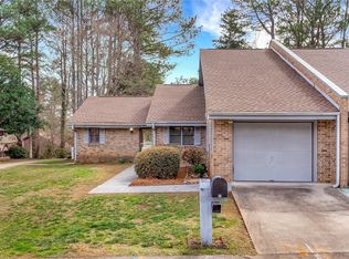 10 Birch Pl, Clemson, SC 29631