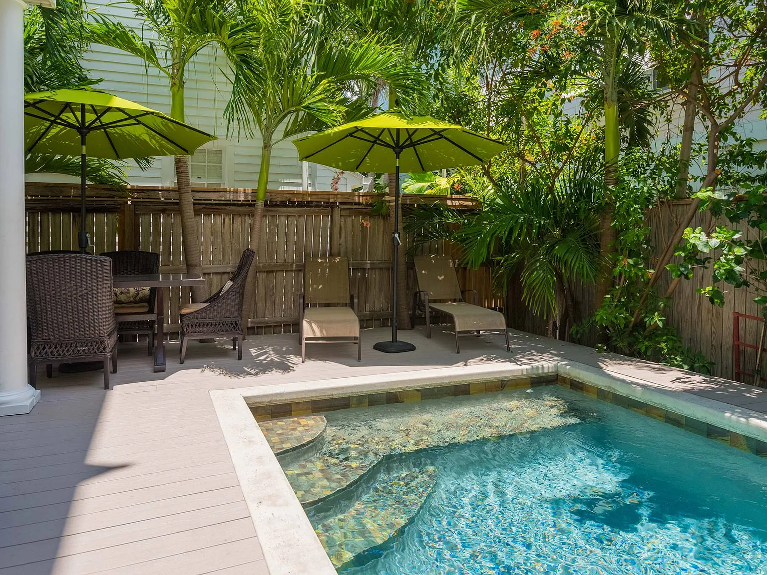3 bed, 2.5 bath, 1575 sqft, $7,000 — Photo 2