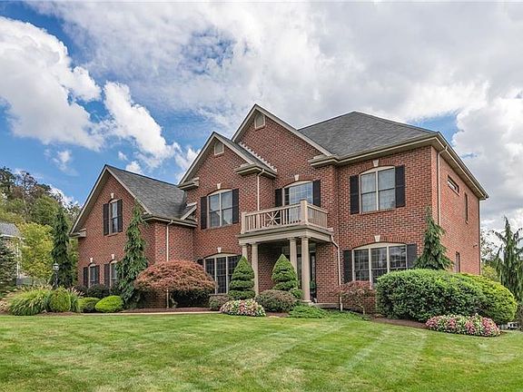2nd image of 5283 Lakemont Ct