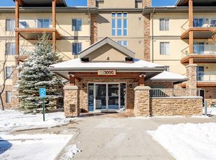 92 E Crystal Shores Rd #3403, Okotoks, AB T1S2N1