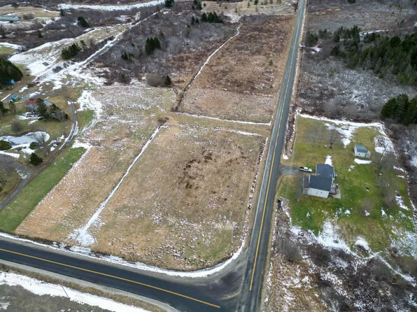 Common Cross Rd, Clare, NS B0W 2Z0