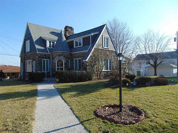 2nd image of 146 Martha Pl