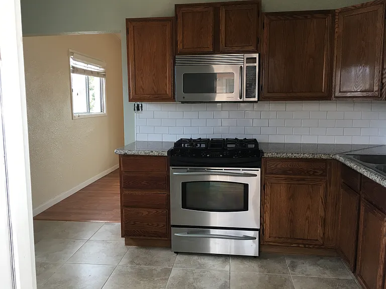 4722 Kleefeld Ave #1 — Photo 8