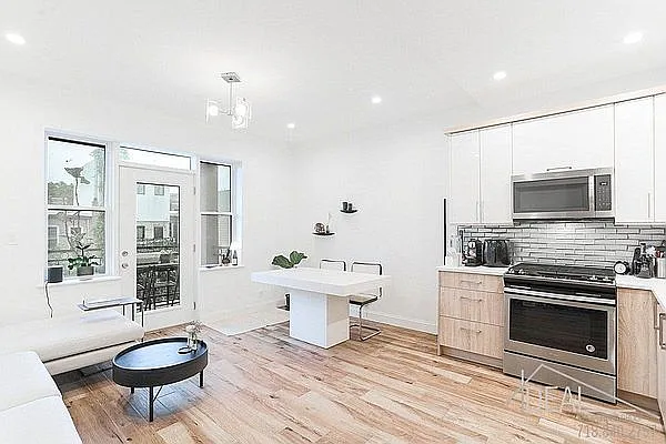 Rented by Ideal Properties Group | media 17