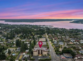 1902 Bridgeport Way W APT 302, University Place, WA 98466