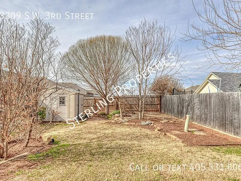 13309 SW 3rd St — Photo 30