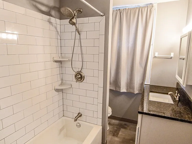 74 Woodside Ave #1 — Photo 10