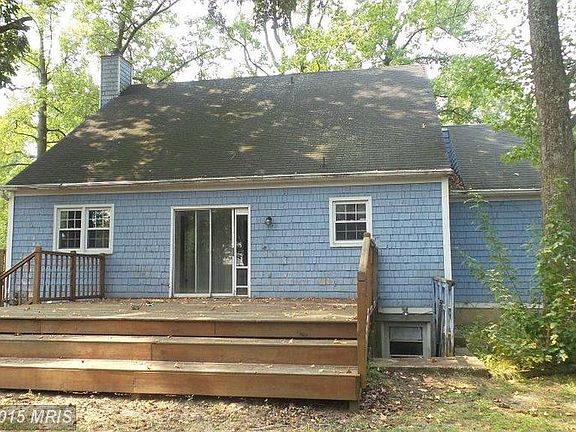 2nd image of 1406 Damsel Ln