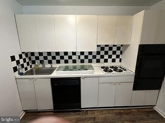 4th image of 1401 Pennsylvania Ave APT 214
