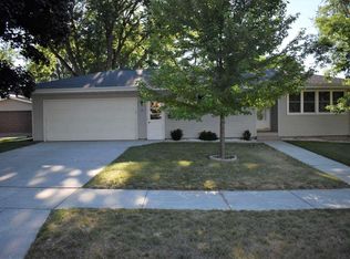 133 Prentice St, Stevens Point, WI 54481