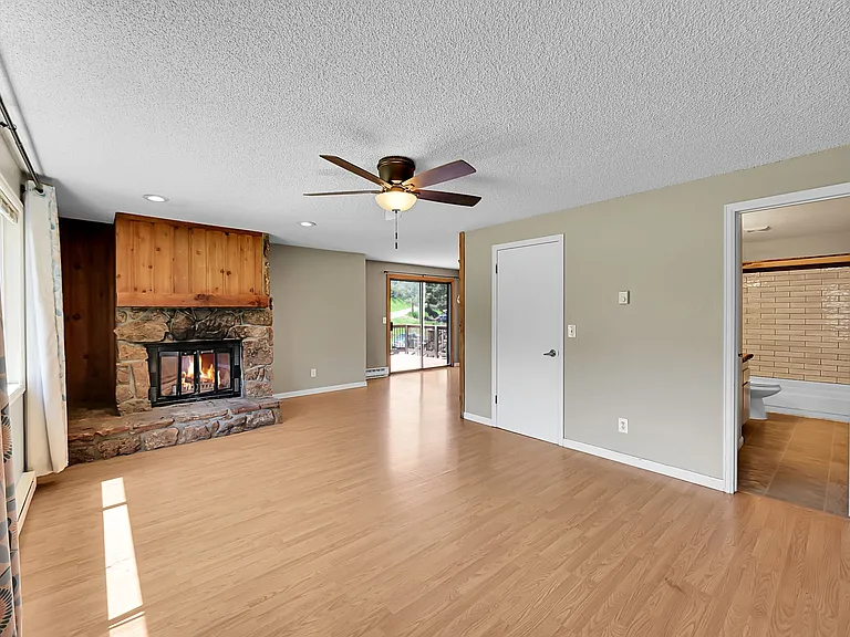 26147 S End Rd — Photo 7