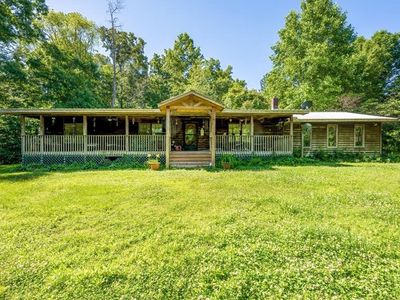 379 Wilbanks Farm Rd, Westminster, SC, 29693