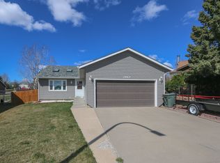 2112 Autumn Ct, Gillette, WY 82718