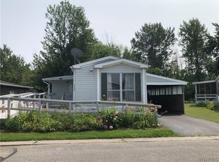 6035 S Transit Rd #440, Lockport, NY 14094