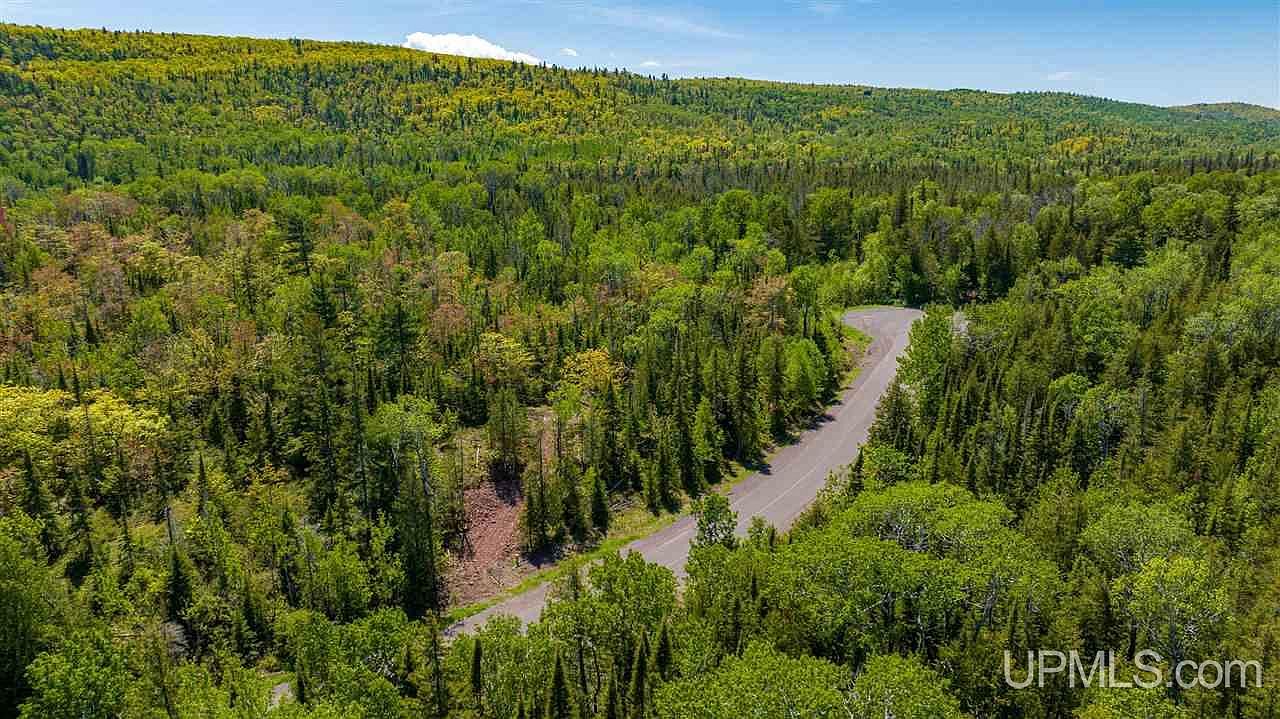 19 Harbor Coast Ln, Copper Harbor, MI 49918 Zillow