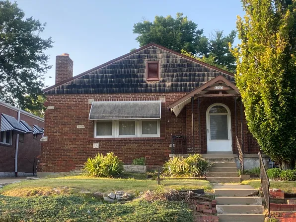 1757 McLaran Ave, Saint Louis, MO 63147