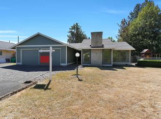 16566 SE Main St, Portland, OR 97233