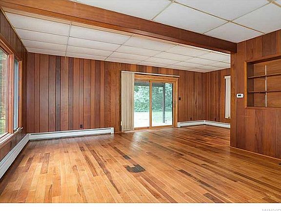 4th image of 5507 Tanglewood Dr