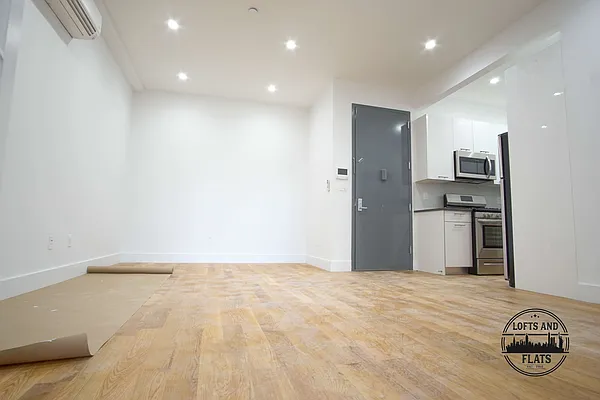 Rented by Lofts and Flats LLC | media 20