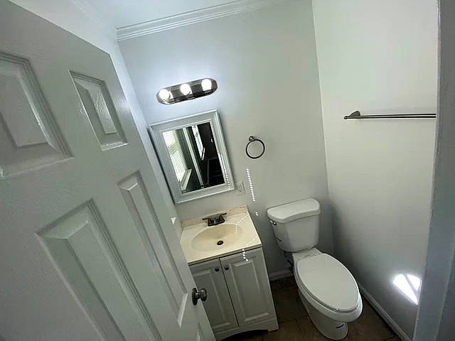 352 Paulette Dr — Photo 7