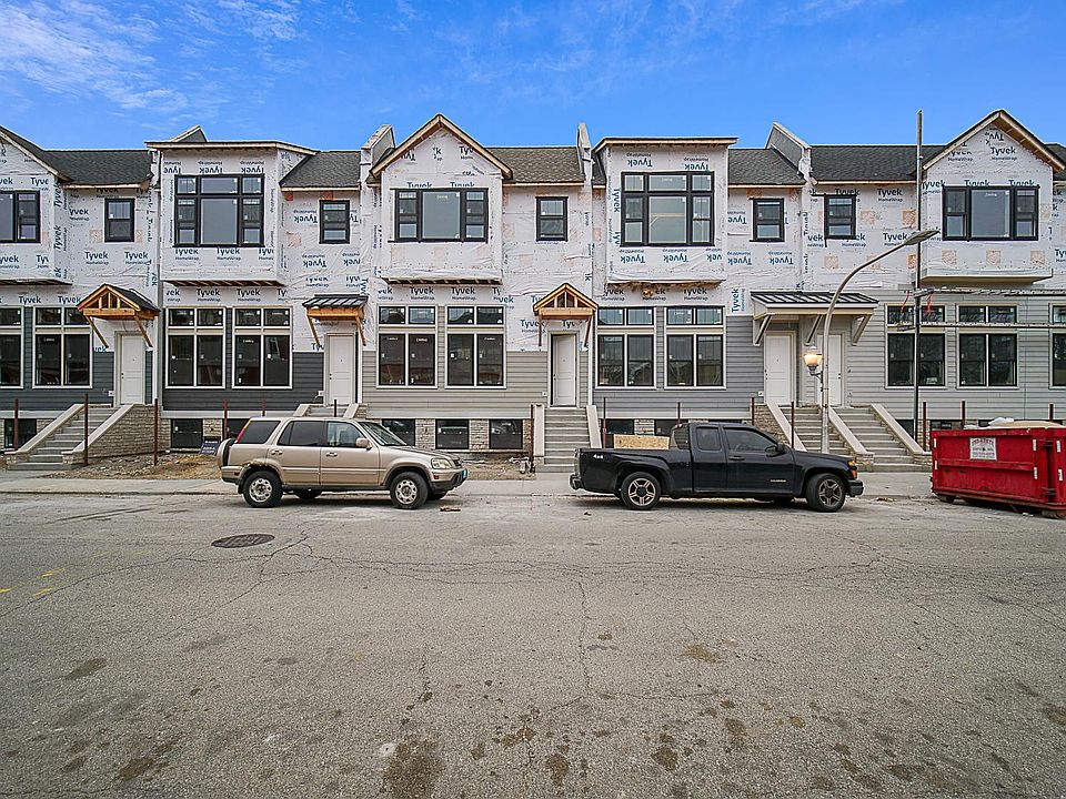 1st image of 3639 S Calumet Ave