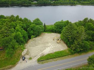 51 Wiscasset Rd, Pittston, ME 04345