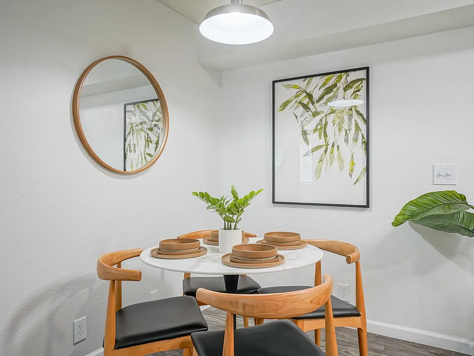 Dining area - Platinum Interior