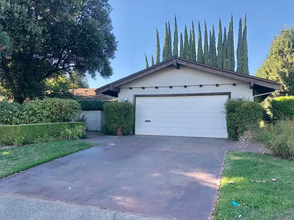 4611 American River Dr, Sacramento, CA 95864