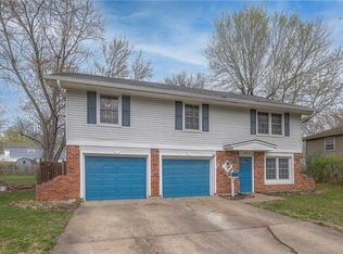 7618 E 76th St, Kansas City, MO 64138
