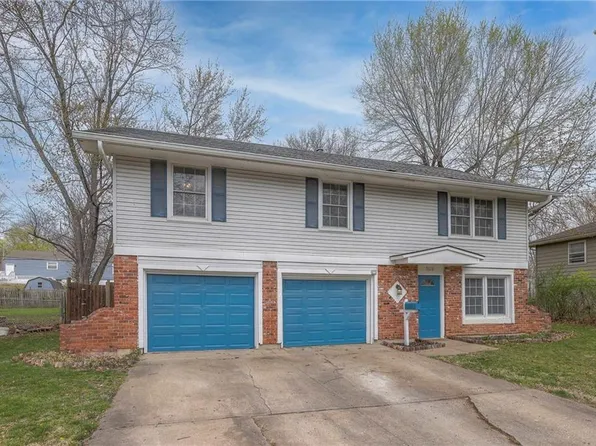 7618 E 76th St, Kansas City, MO 64138