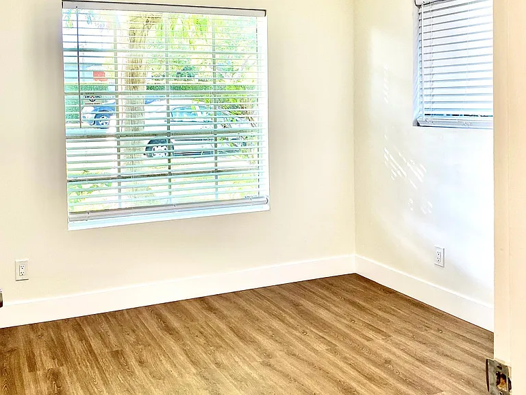 office- den or 4th bed room down stair