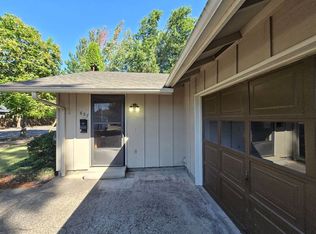 637 Walnut Ln, Eugene, OR 97401