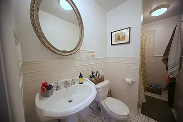 Rented by Metropolitan Realty