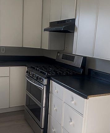 4th image of 211 W Maricopa Rd