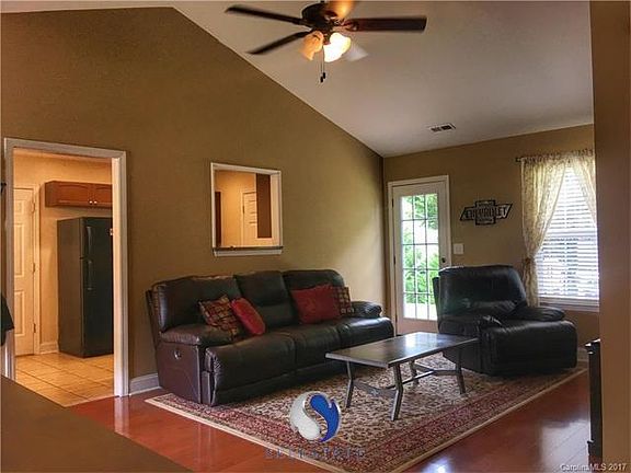 Notice the vaulted ceilings!