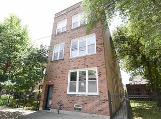 1922 N Wilmot Ave #F3, Chicago, IL 60647