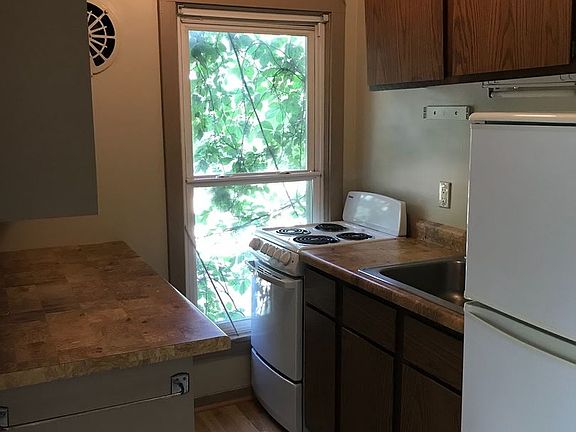 5th image of 1100 S Phillips Ave APT 4