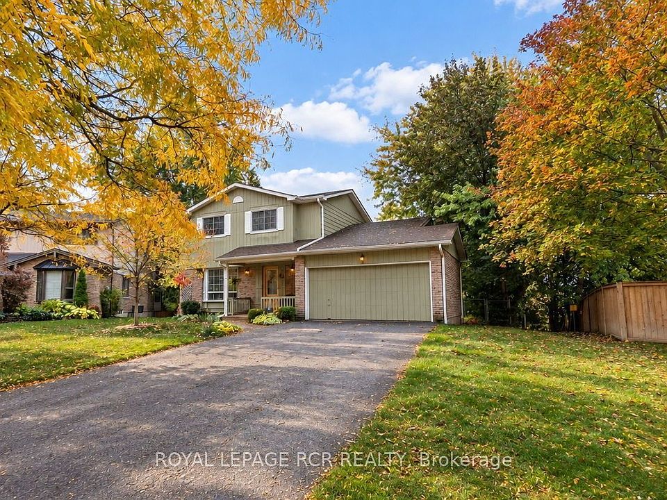 1st image of 62 Wright Cres