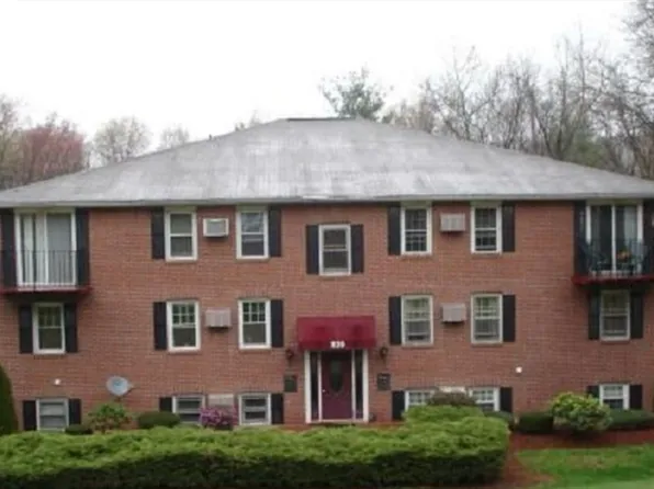 297 Ashland Ave APT 24, Southbridge, MA 01550