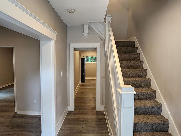 3rd image of 2739 Bergman St