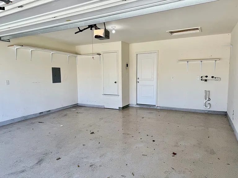240 New Country Rd — Photo 16